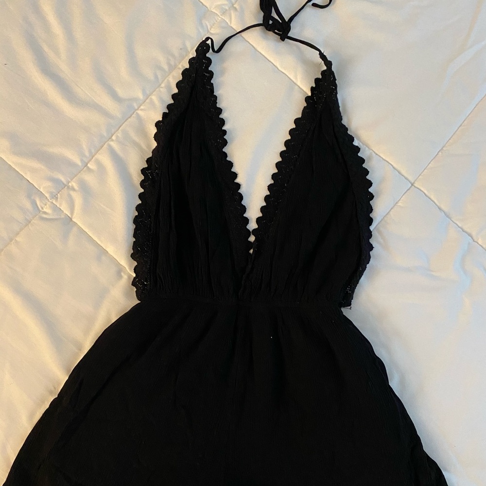 Kendall & Kylie Black beach romper Small